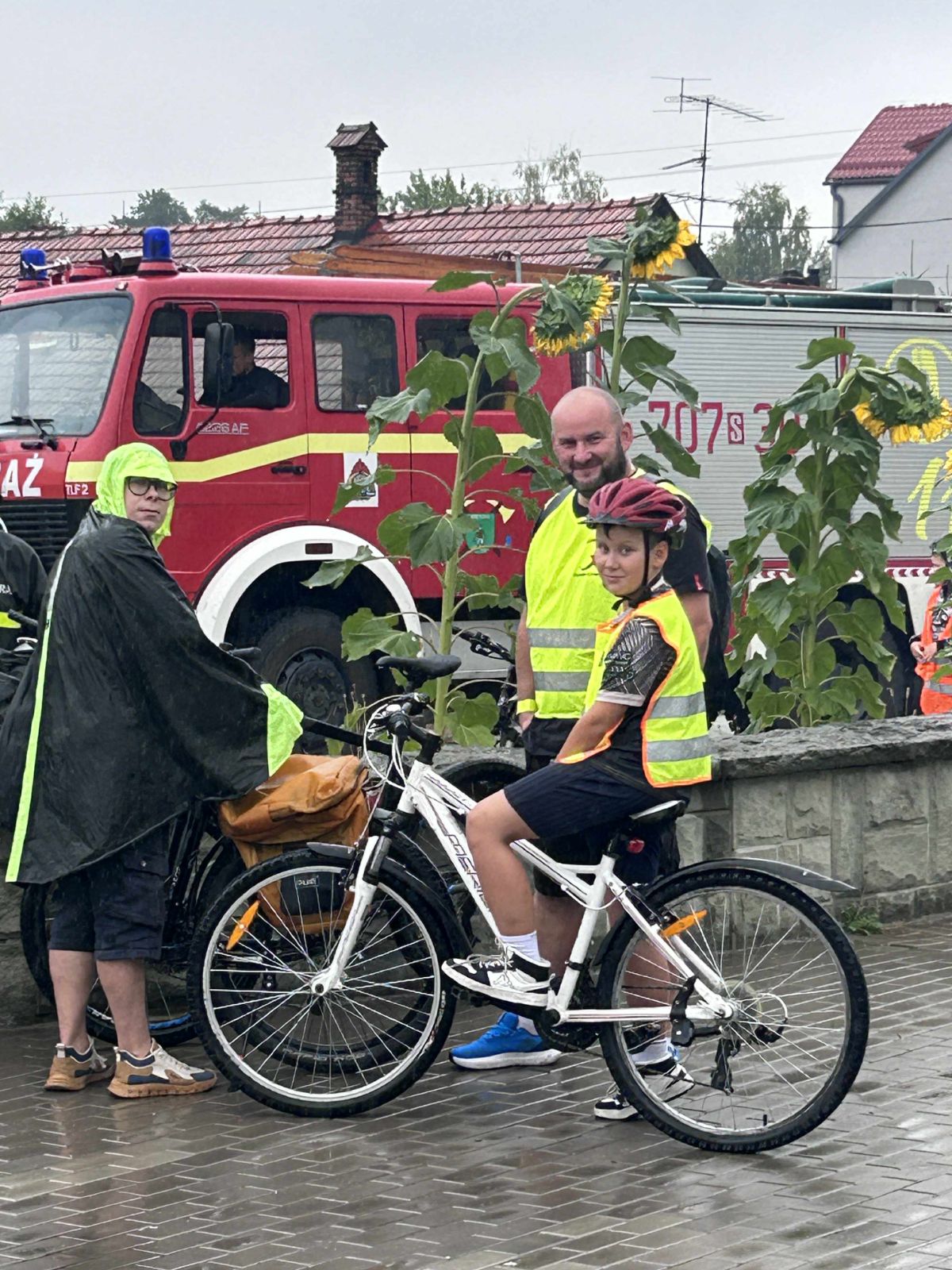 98cd56c1-4aca-48e3-9406-d29b0ad0539b