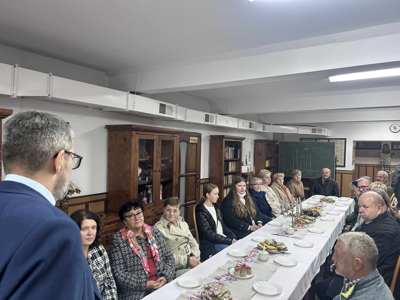 1de4bc55-9fb2-4ecb-bdbd-d56dd0fd0fe0