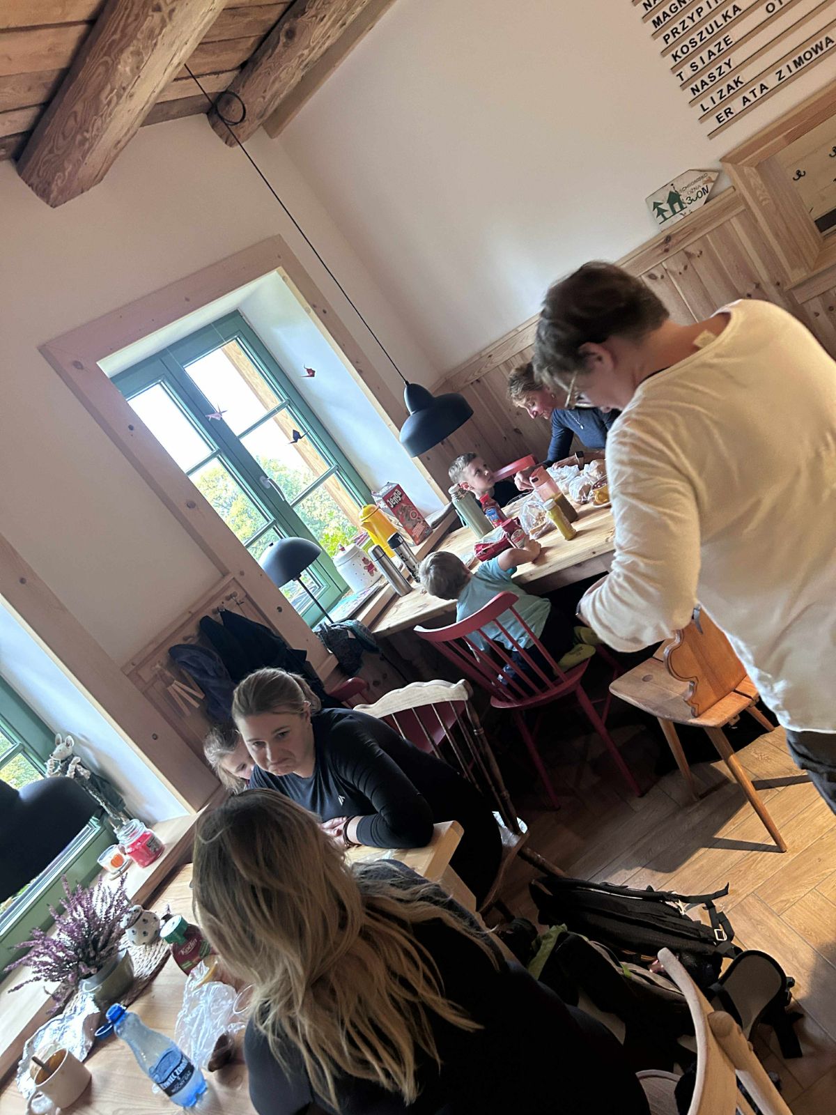 83c8063a-5565-41c9-8c94-d33f19f93973